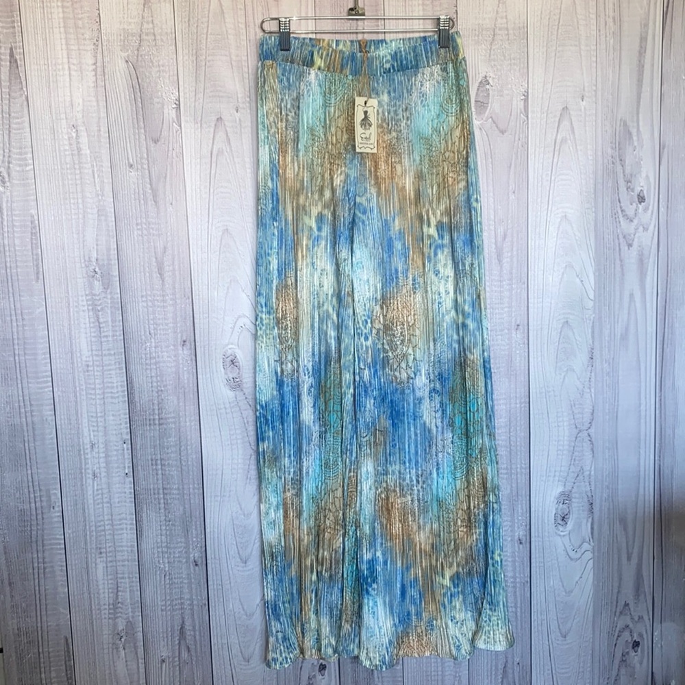 NWT- Women’s Wide Leg Pleated Pull On Bodre Pant - Picture 3 of 5